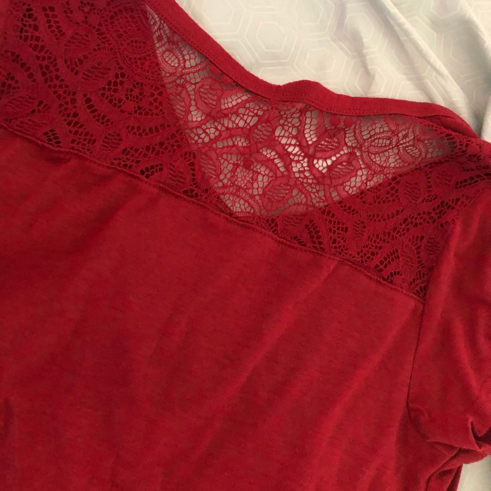 Simple blouse - Picture 3 of 4